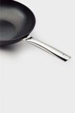 gigilli-cristel-28-cm-wok-tava-siyah-528.jpg